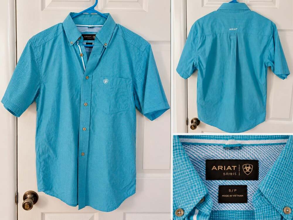 Ariat Series Men's S Blue Check Short Sleeve Button-Up Button-Down Pocket Shirt